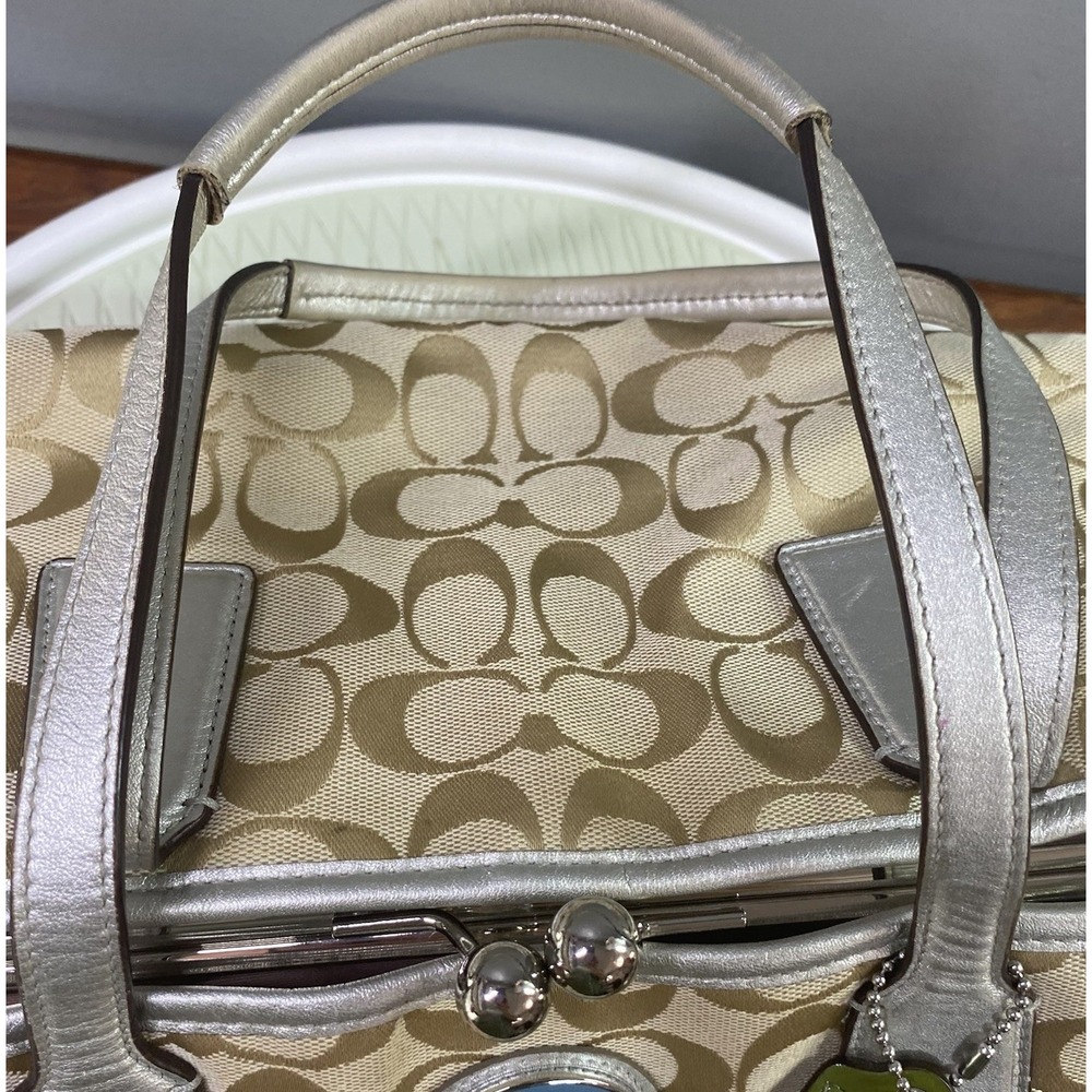 COACH One Women Shoulder Bag Purse-Canvas Beige/olive/yellow/orange Signature C‎ - Picture 7 of 15